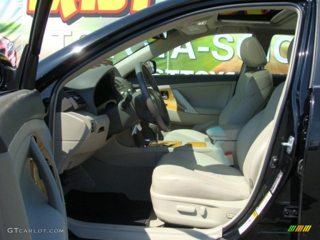 2007 Camry XLE - Black / Bisque photo #7