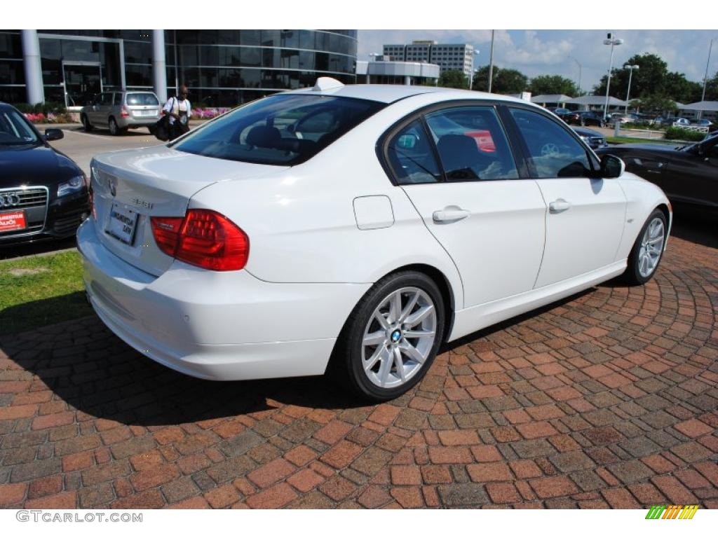 2010 3 Series 328i Sedan - Alpine White / Black photo #7