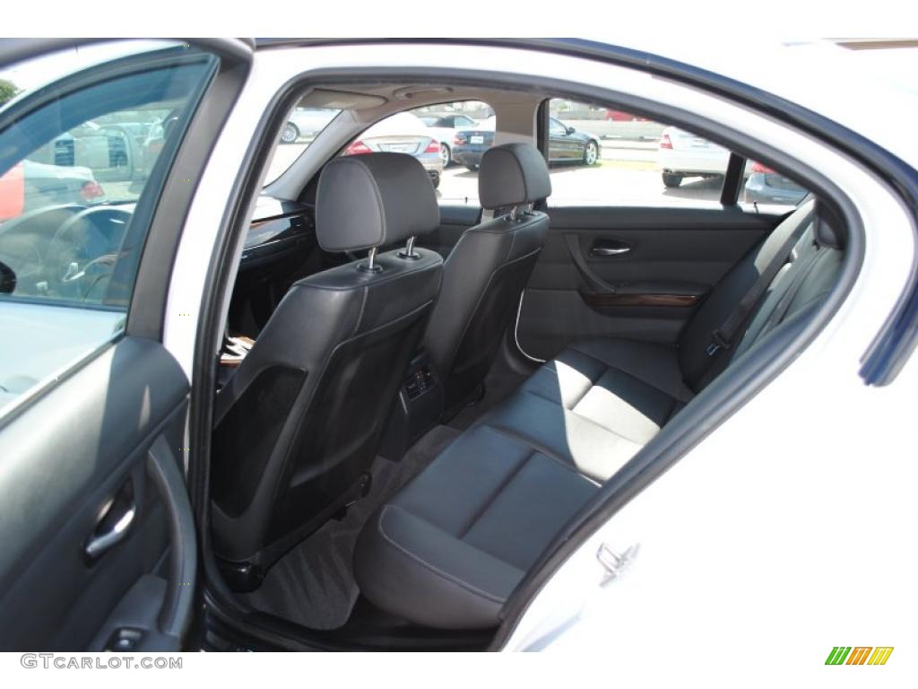 2010 3 Series 328i Sedan - Alpine White / Black photo #12