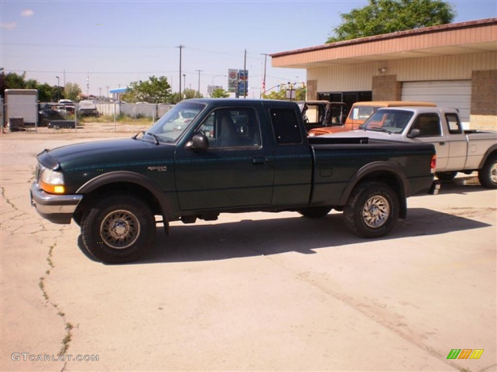 1998 Ranger XLT Extended Cab 4x4 - Deep Emerald Green Metallic / Medium Prairie Tan photo #1
