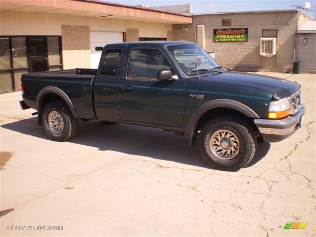 1998 Ranger XLT Extended Cab 4x4 - Deep Emerald Green Metallic / Medium Prairie Tan photo #4