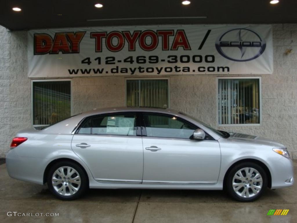 2011 Avalon  - Classic Silver Metallic / Light Gray photo #1