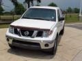 2005 Avalanche White Nissan Frontier SE King Cab  photo #14