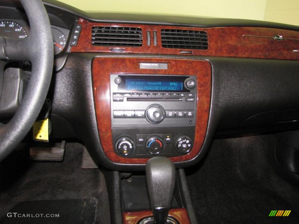 2008 Impala LS - Black / Ebony Black photo #17