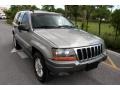 2000 Champagne Pearlcoat Jeep Grand Cherokee Laredo 4x4  photo #15