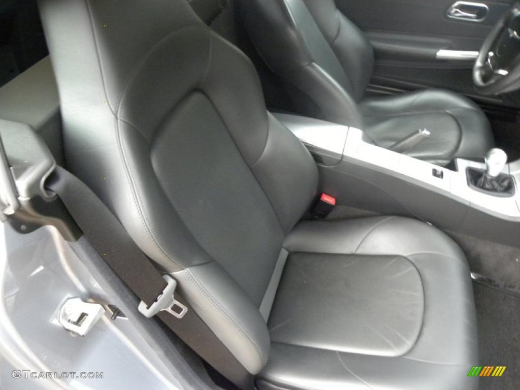 2004 Chrysler Crossfire Limited Coupe interior Photo #31518168