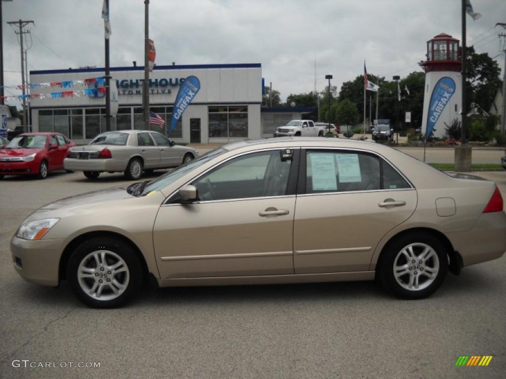2006 Accord EX Sedan - Desert Mist Metallic / Ivory photo #2