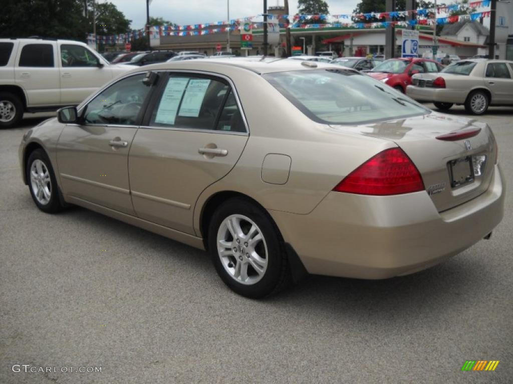 2006 Accord EX Sedan - Desert Mist Metallic / Ivory photo #5