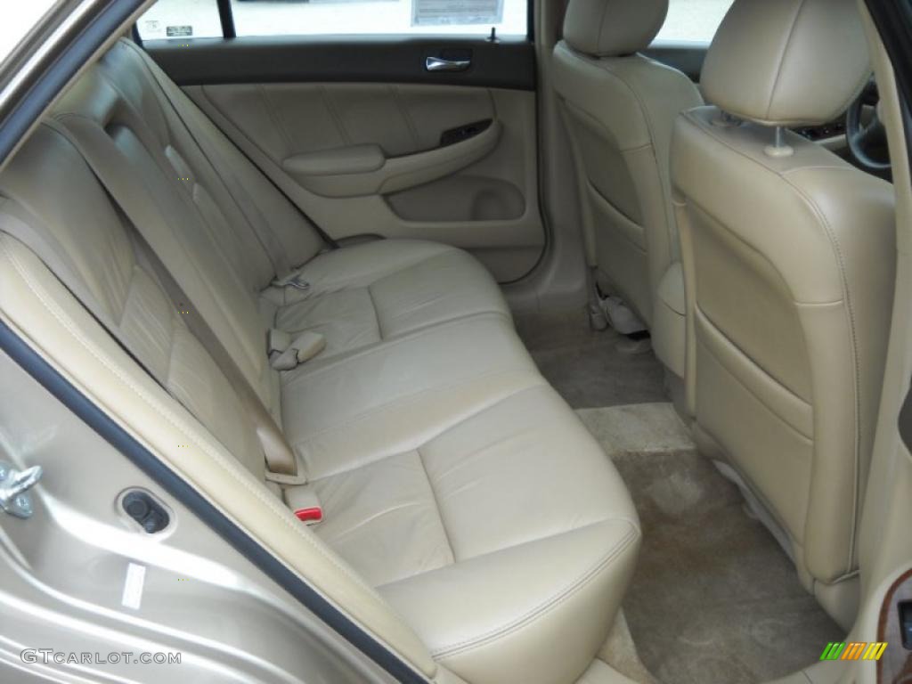 2006 Accord EX Sedan - Desert Mist Metallic / Ivory photo #26