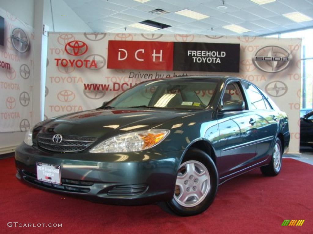 2002 Camry LE V6 - Aspen Green Pearl / Taupe photo #1