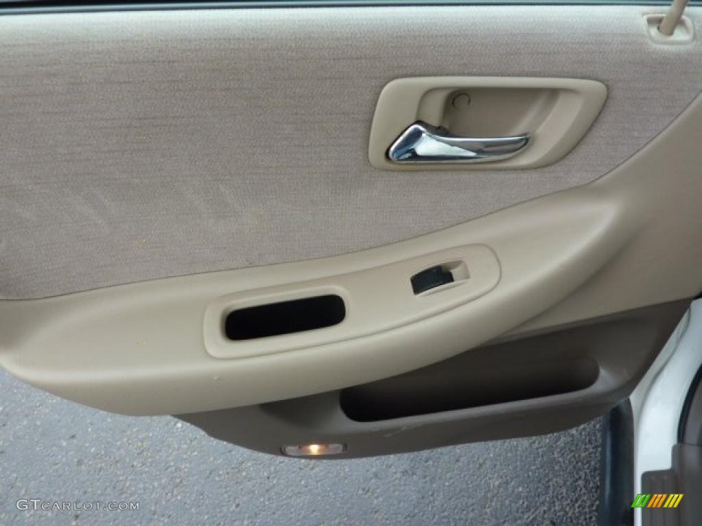 1998 Accord LX Sedan - Taffeta White / Ivory photo #13