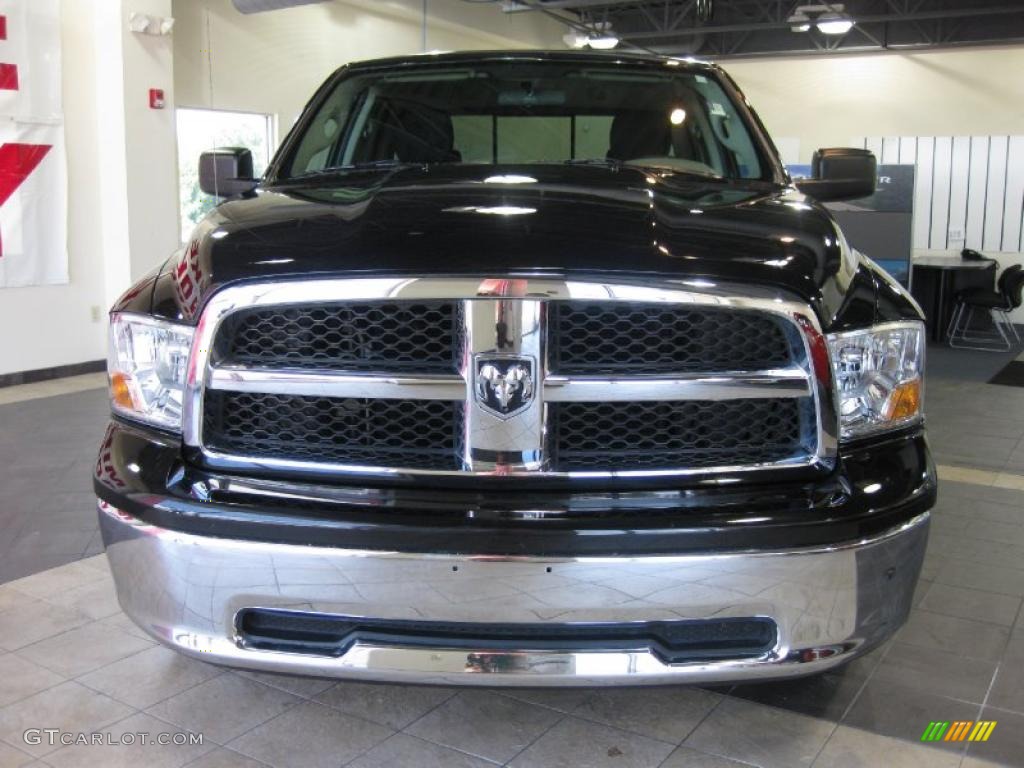 2010 Ram 1500 SLT Quad Cab - Brilliant Black Crystal Pearl / Dark Slate/Medium Graystone photo #3