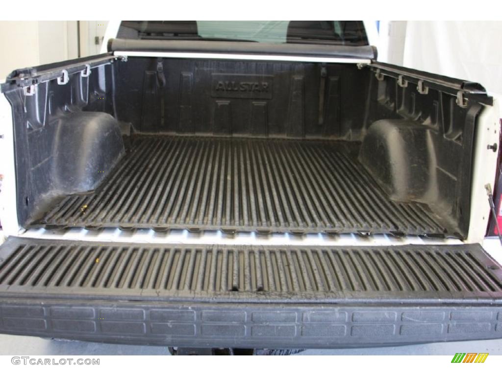2005 Silverado 1500 Z71 Extended Cab 4x4 - Summit White / Dark Charcoal photo #4
