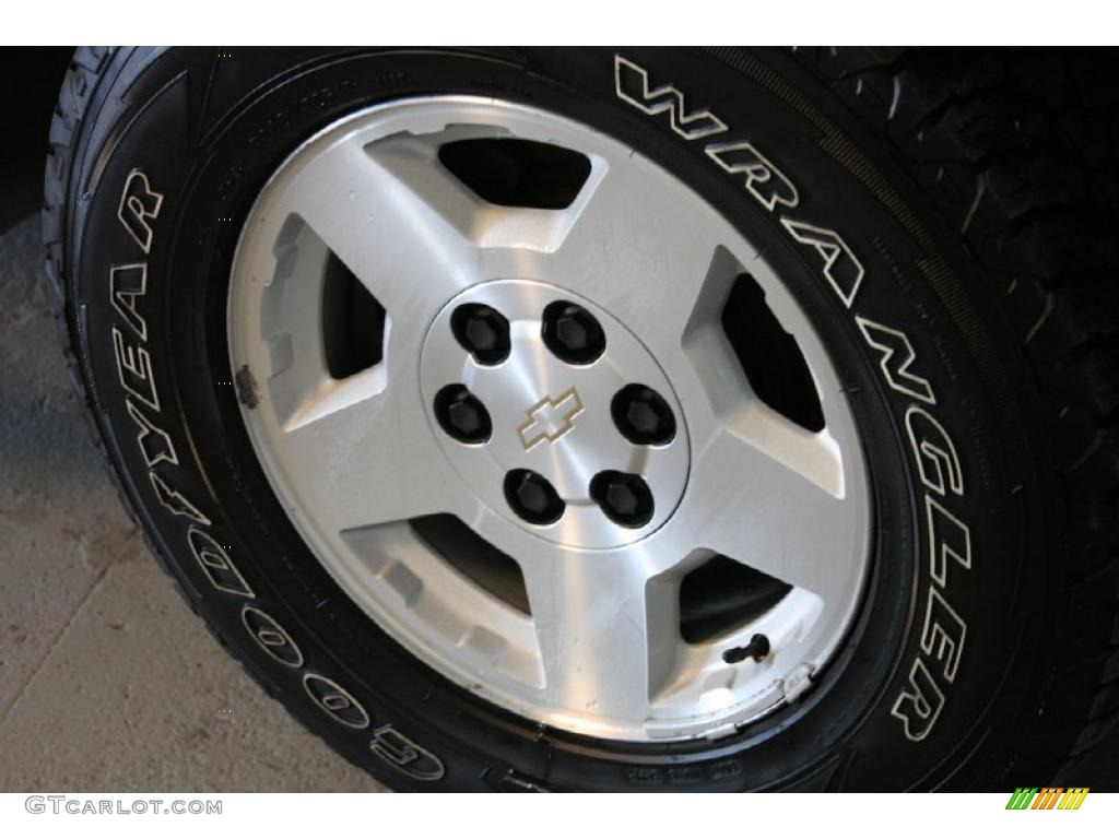 2005 Silverado 1500 Z71 Extended Cab 4x4 - Summit White / Dark Charcoal photo #13