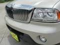 2005 Ivory Parchment Tri-Coat Lincoln Aviator Luxury  photo #12