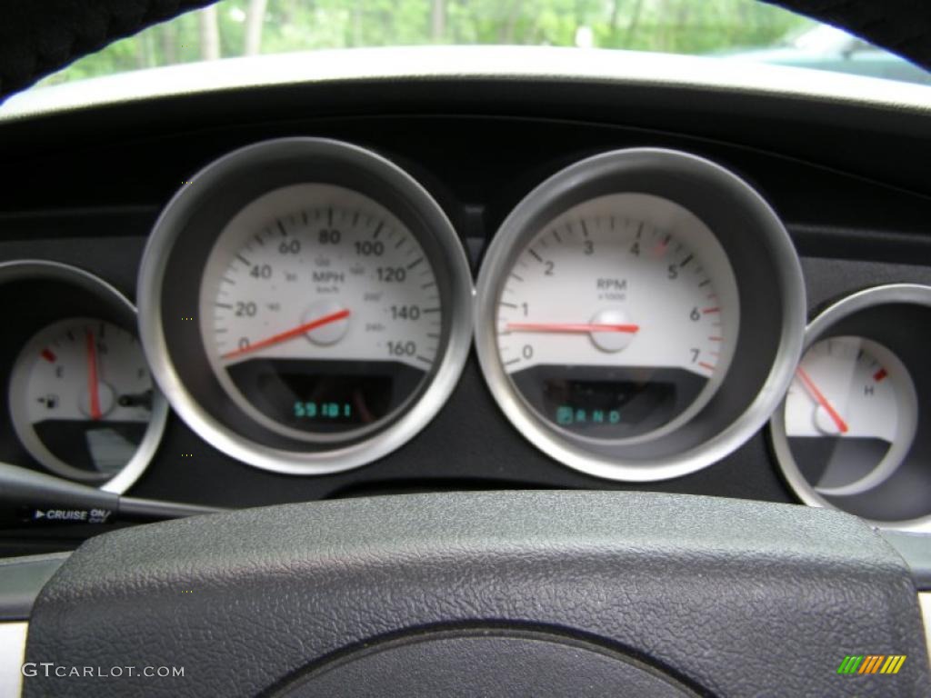 2006 Charger R/T - Inferno Red Crystal Pearl / Dark Slate Gray/Light Graystone photo #22