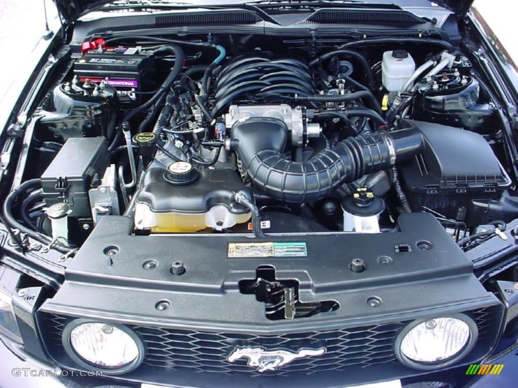 2008 Mustang GT Deluxe Coupe - Black / Dark Charcoal photo #25