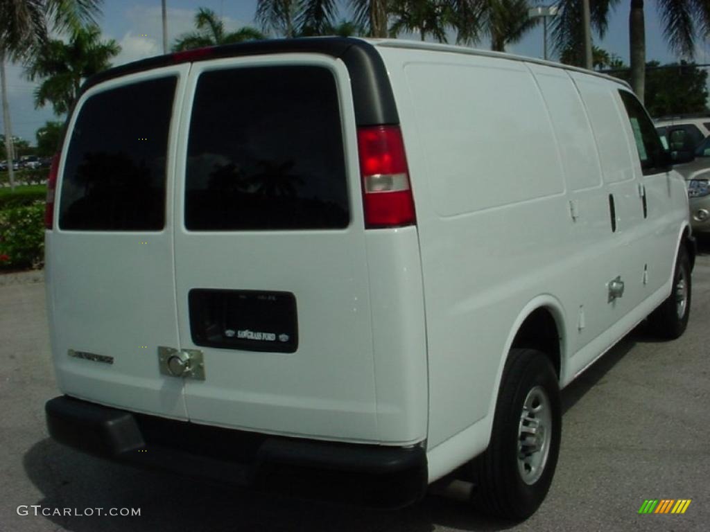 2008 Express 2500 Cargo Van - Summit White / Medium Pewter photo #6