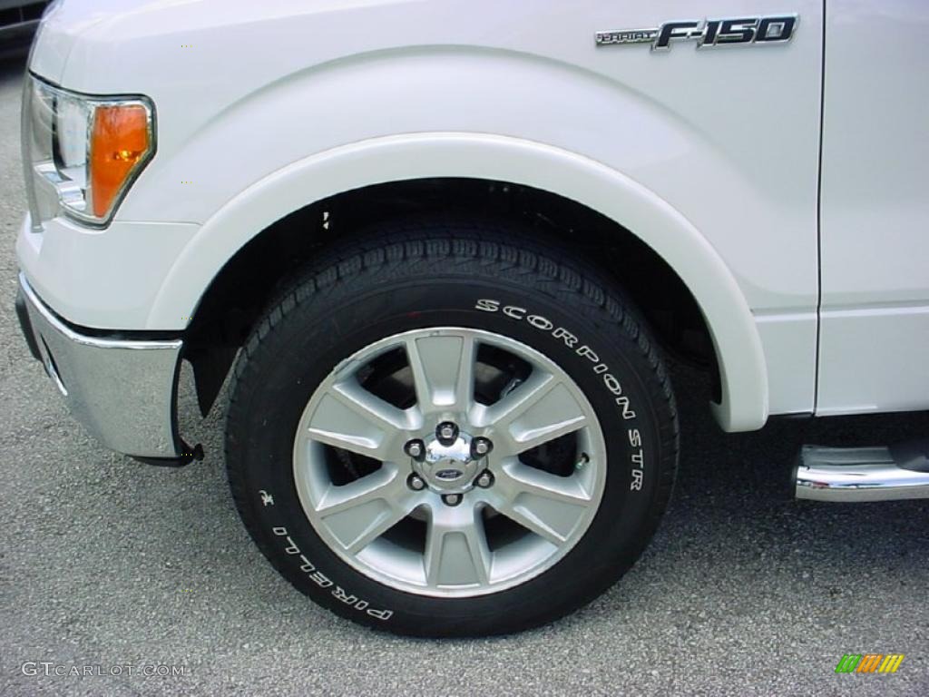 2010 F150 Lariat SuperCrew - Oxford White / Black photo #12