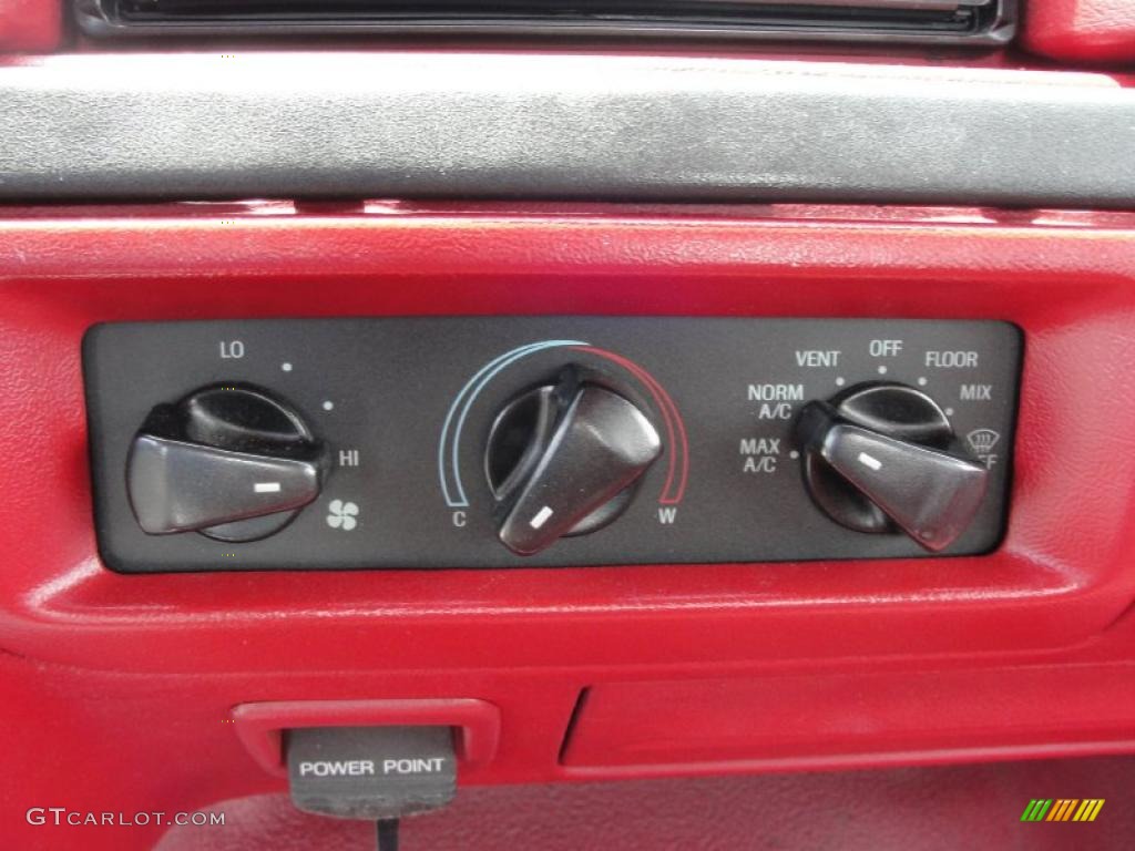 1992 F150 S Extended Cab - Electric Current Red Pearl / Red photo #29