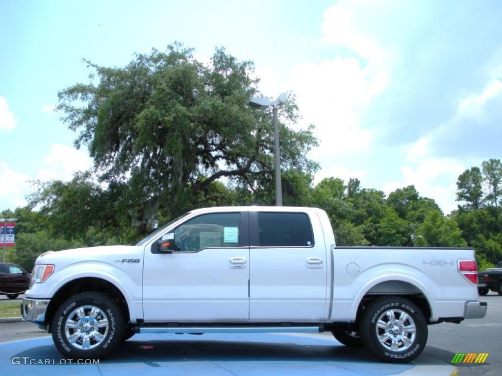 2010 F150 Lariat SuperCrew 4x4 - White Platinum Metallic Tri Coat / Tan photo #2