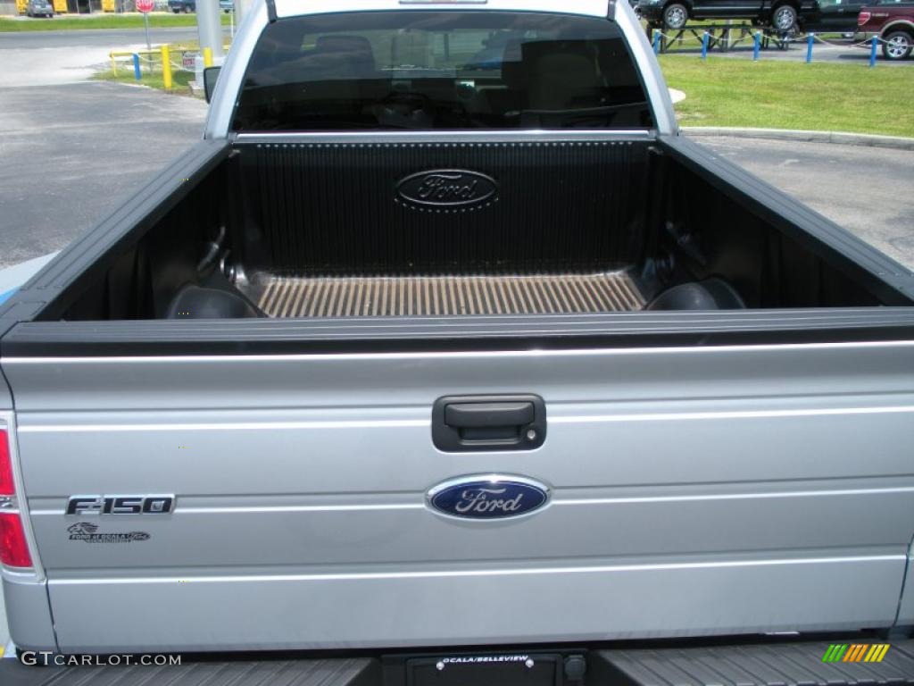 2010 F150 XLT SuperCab - Ingot Silver Metallic / Medium Stone photo #10