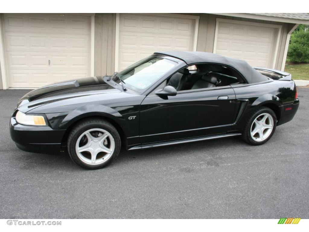 2000 Mustang GT Convertible - Black / Dark Charcoal photo #18