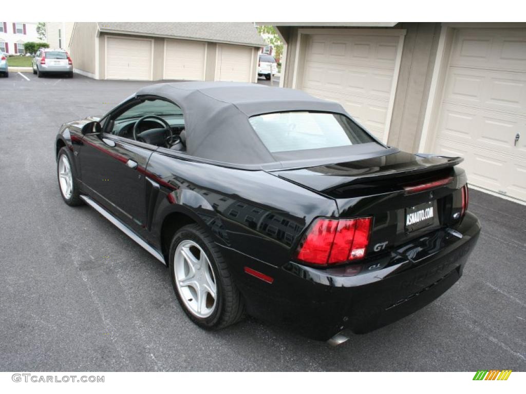 2000 Mustang GT Convertible - Black / Dark Charcoal photo #19