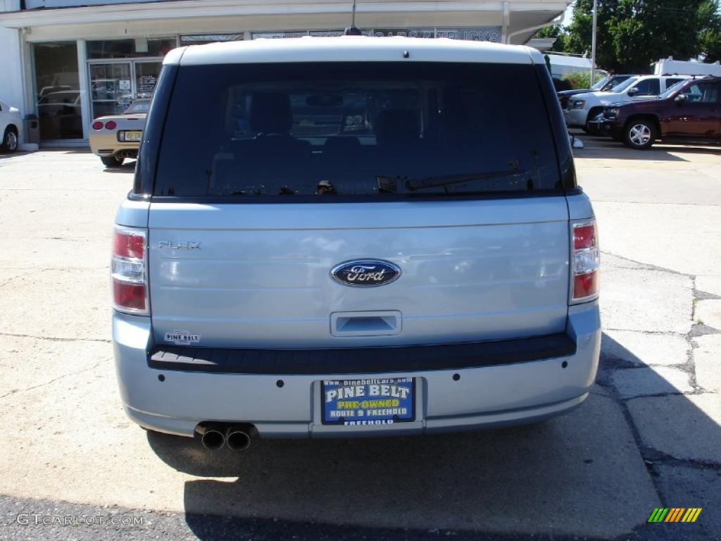 2009 Flex SE - Light Ice Blue Metallic / Medium Light Stone photo #5