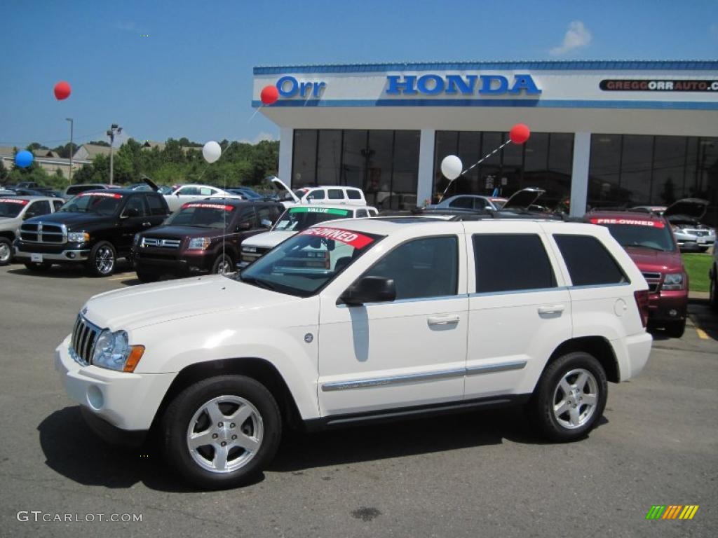2005 Grand Cherokee Limited 4x4 - Stone White / Medium Slate Gray photo #1