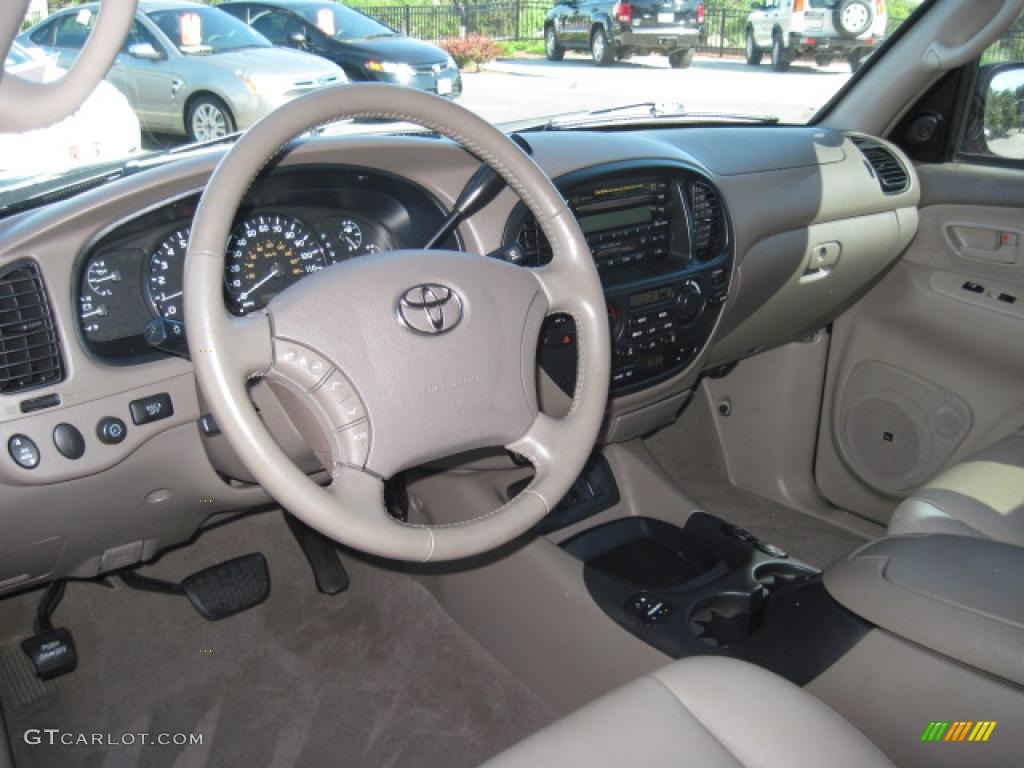 2006 Sequoia SR5 4WD - Black / Taupe photo #14