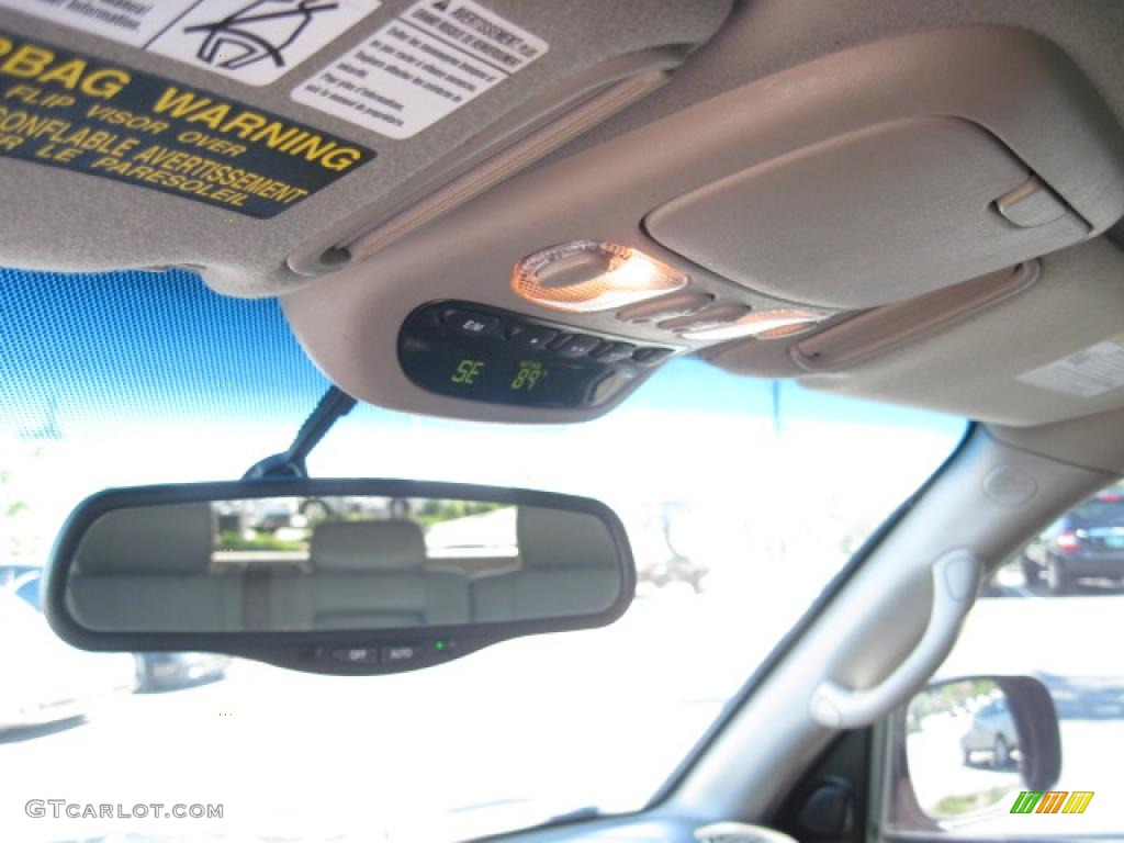 2006 Sequoia SR5 4WD - Black / Taupe photo #23