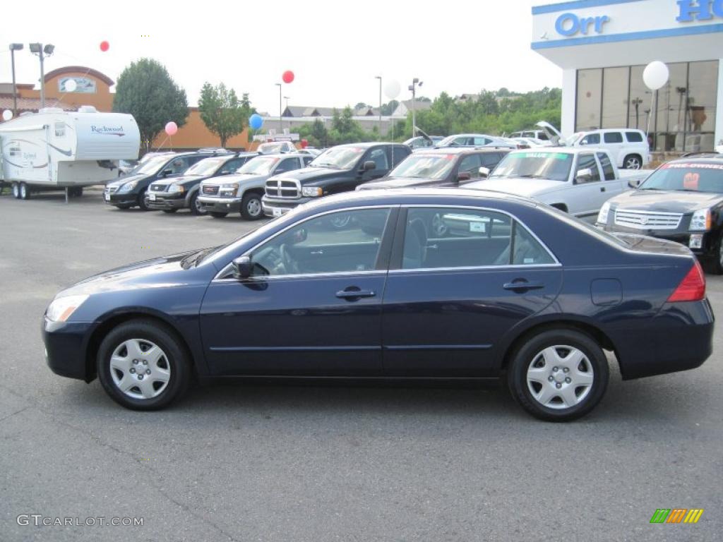 2006 Accord LX Sedan - Royal Blue Pearl / Gray photo #2
