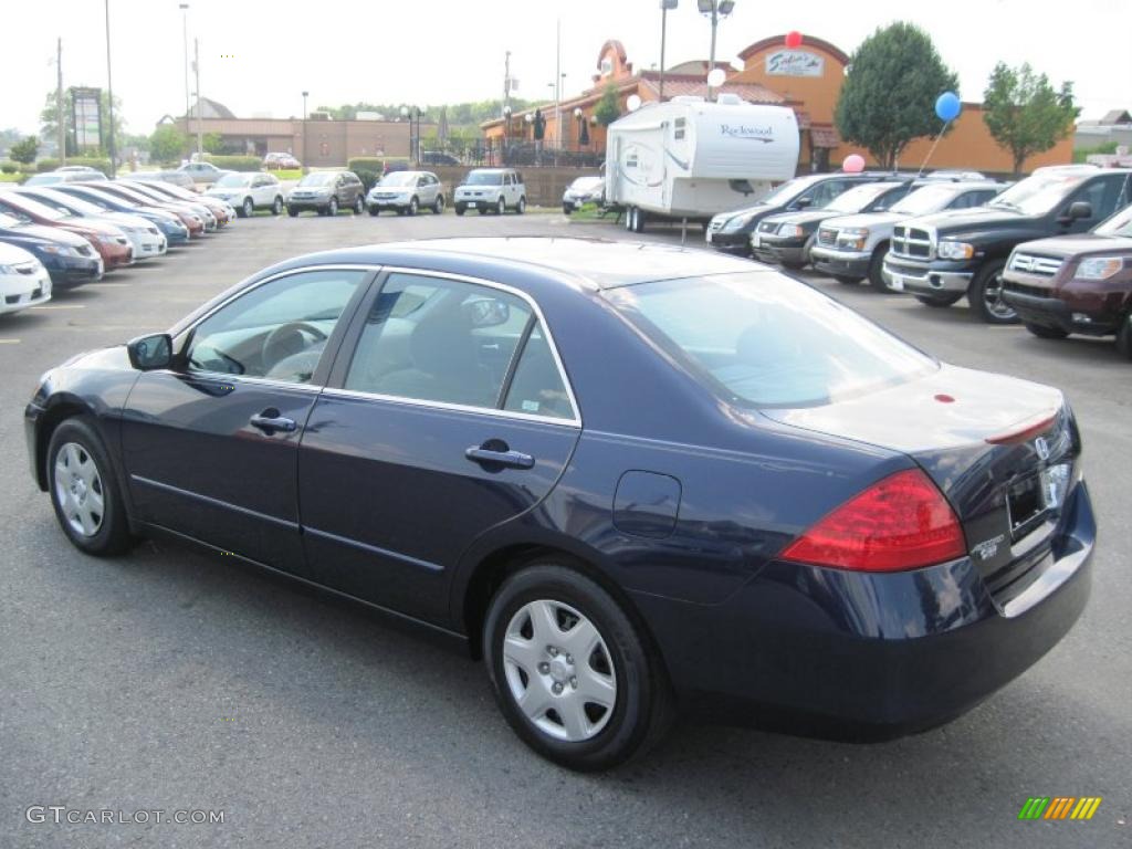 2006 Accord LX Sedan - Royal Blue Pearl / Gray photo #3
