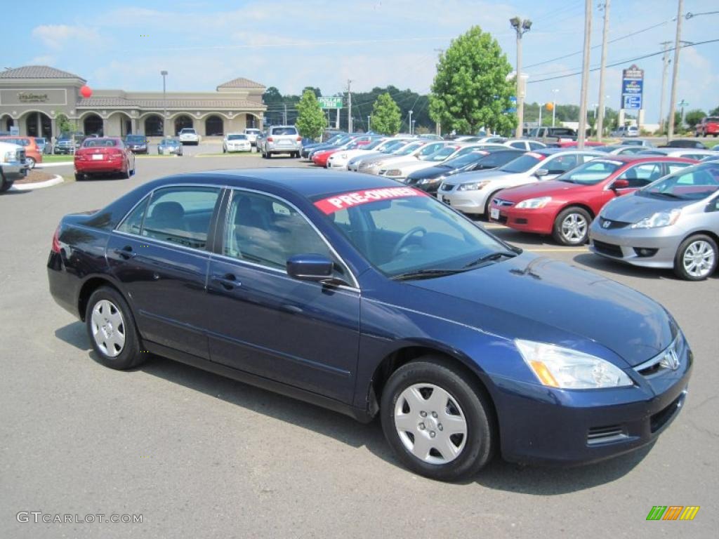 2006 Accord LX Sedan - Royal Blue Pearl / Gray photo #7