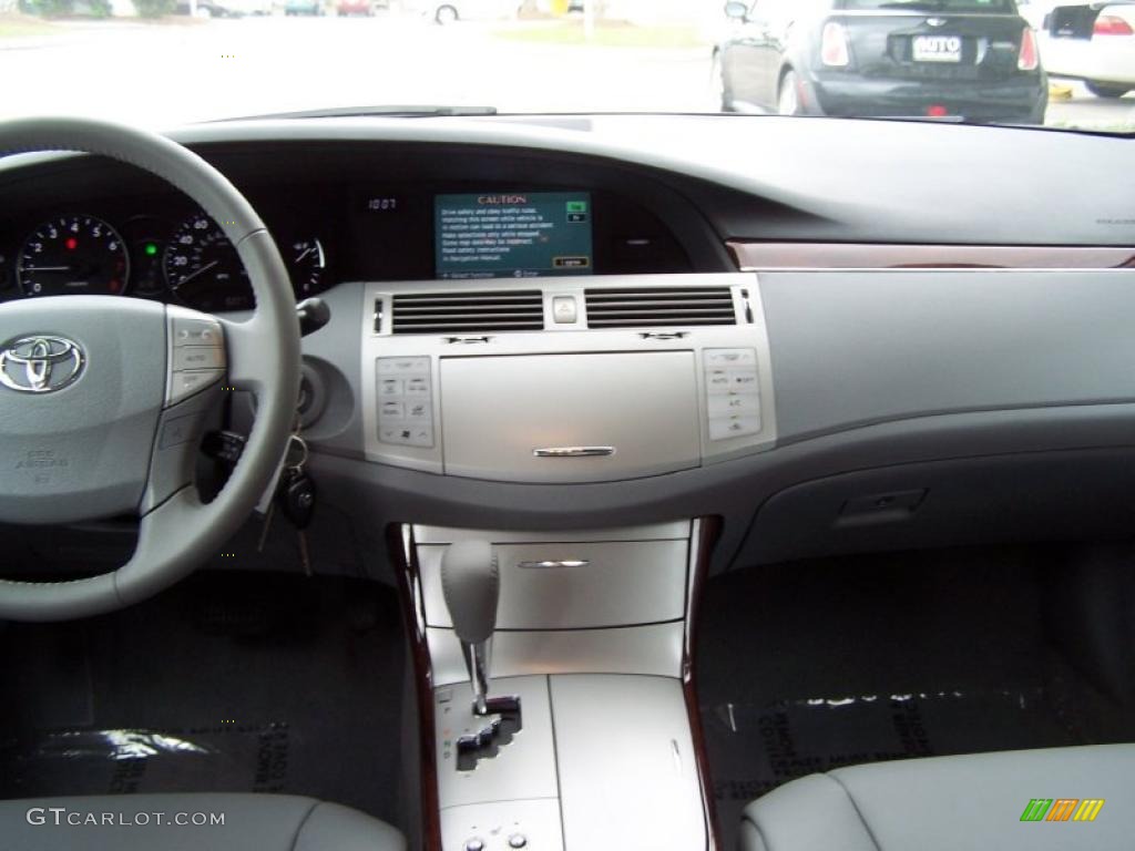 2008 Avalon XLS - Classic Silver Metallic / Ash Gray photo #8