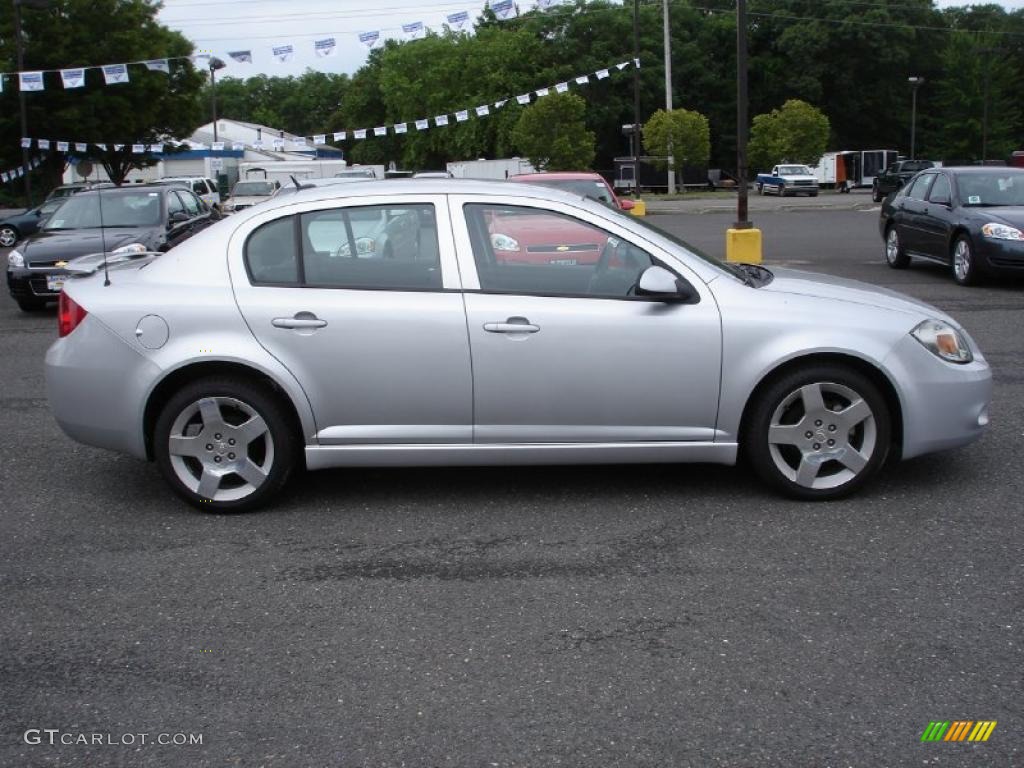 2010 Cobalt LT Sedan - Silver Ice Metallic / Ebony photo #7