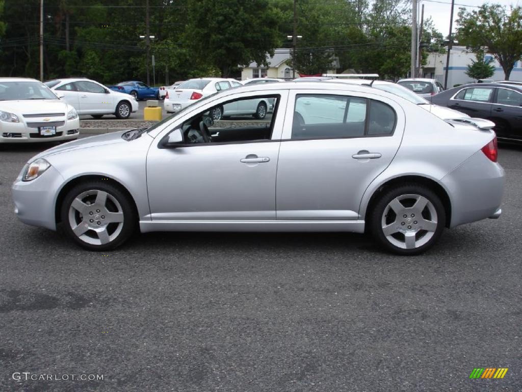 2010 Cobalt LT Sedan - Silver Ice Metallic / Ebony photo #9