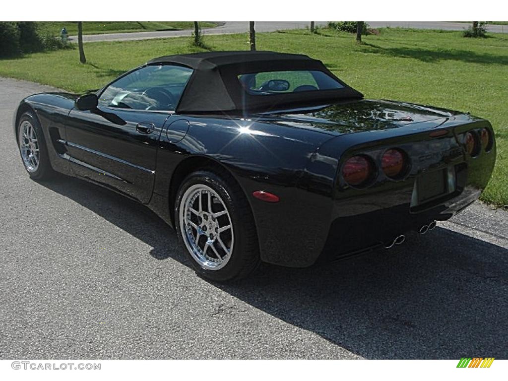 2002 Corvette Convertible - Black / Light Oak photo #12