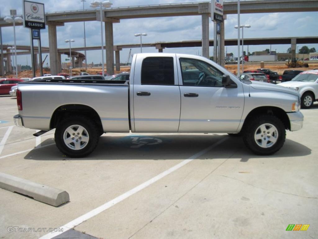 2005 Ram 1500 SLT Quad Cab 4x4 - Bright Silver Metallic / Dark Slate Gray photo #4