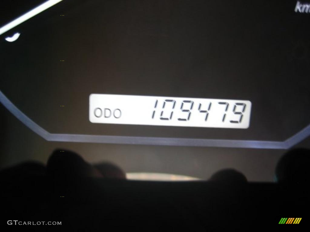 2004 RX 330 AWD - Crystal White Pearl / Ivory photo #21