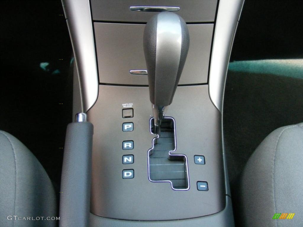 2010 Sonata GLS - Radiant Silver / Gray photo #22