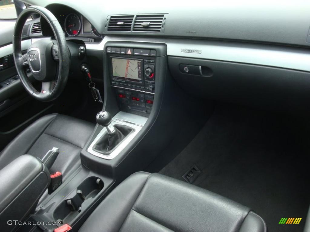 2007 A4 2.0T quattro Sedan - Dolphin Gray Metallic / Ebony photo #12