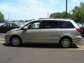 2007 Silver Shadow Pearl Toyota Sienna XLE  photo #3