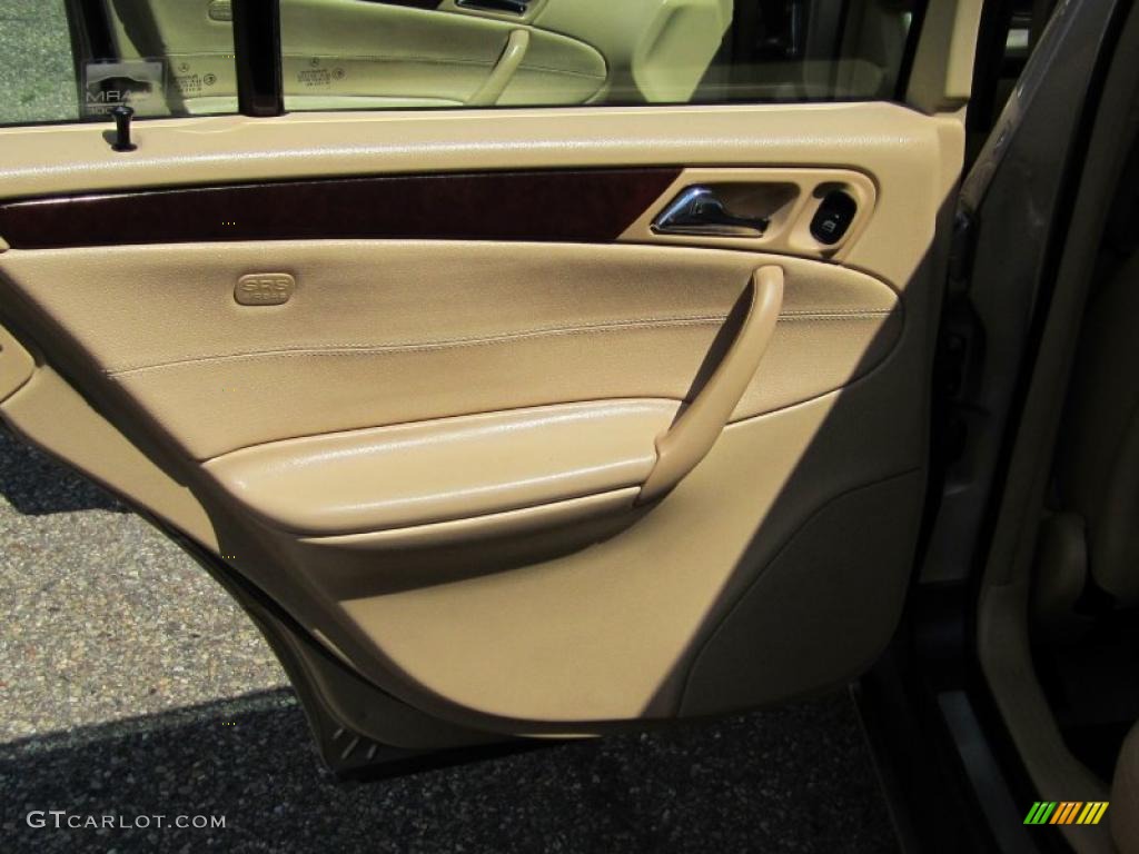 2002 C 240 Sedan - Desert Silver Metallic / Java photo #15