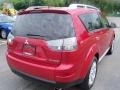 2008 Rally Red Metallic Mitsubishi Outlander SE  photo #12