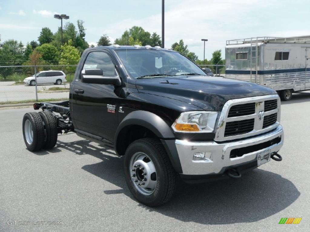 2011 Ram 4500 HD SLT Regular Cab Chassis - Black / Dark Slate/Medium Graystone photo #5