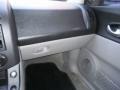 2005 Black Onyx Saturn VUE   photo #22