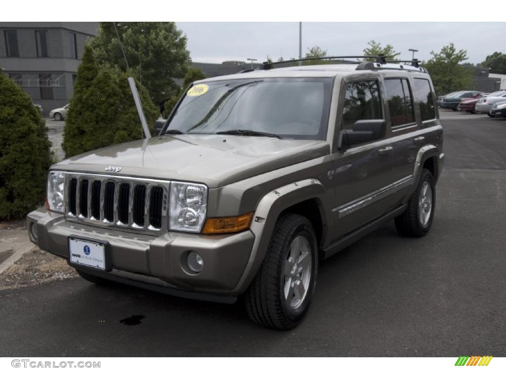 2006 Commander Limited 4x4 - Light Khaki Metallic / Dark Khaki/Light Graystone photo #1