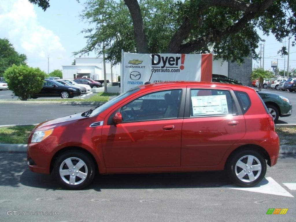 2010 Aveo Aveo5 LT - Sport Red / Neutral photo #3